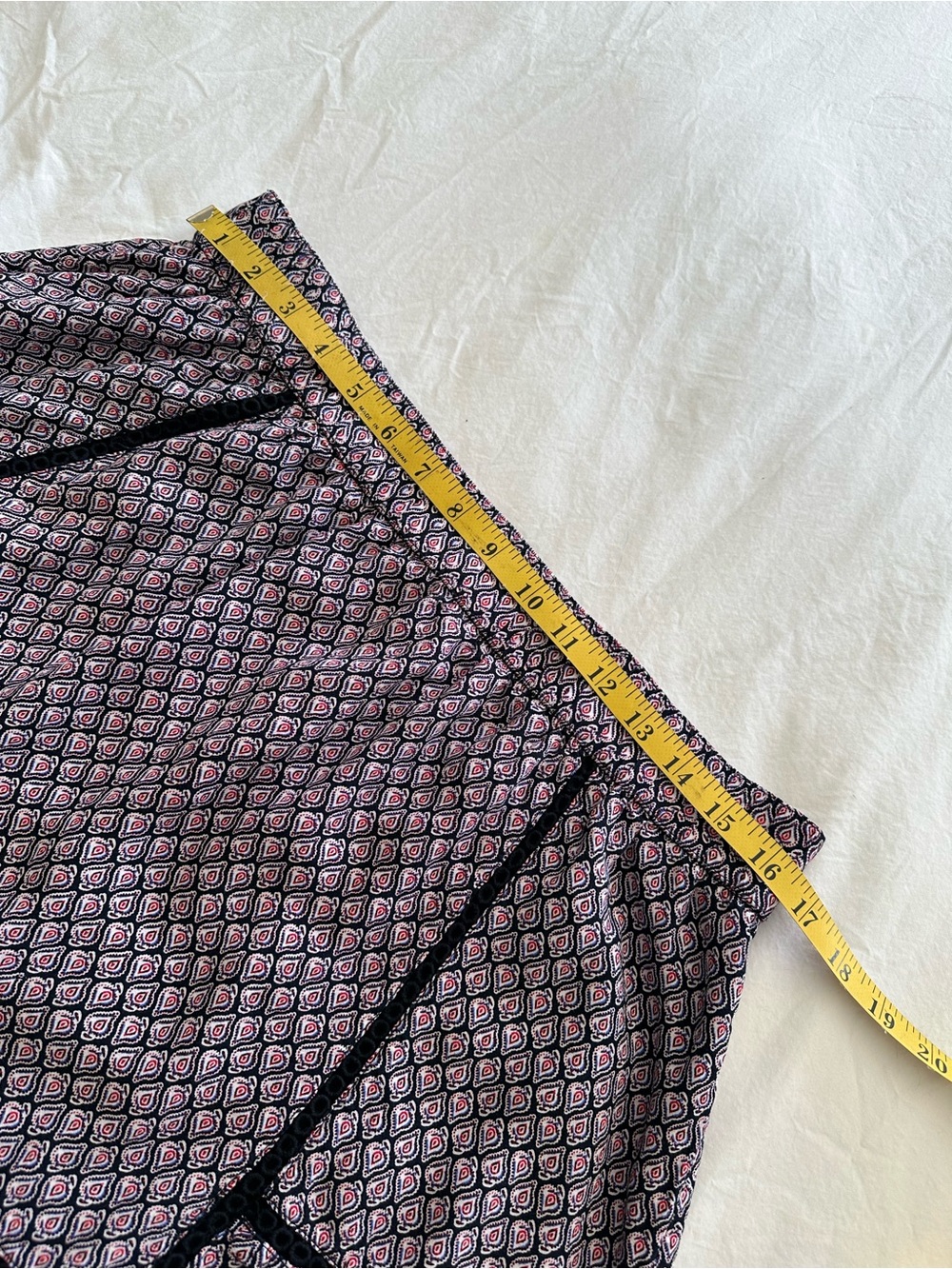 LOFT Pink Patterned Tiered A-Line Skirt with Black Trim, size large - Picture 7 of 10